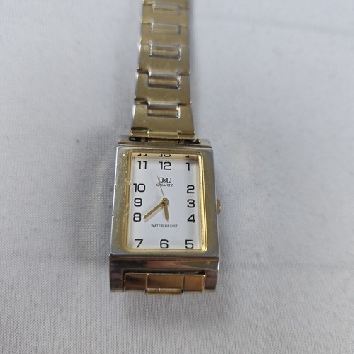 Quartz armbanduhr - q&q,